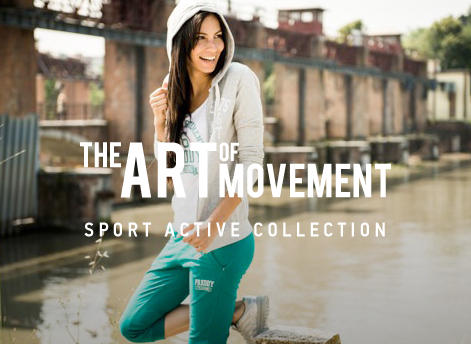 Outfit composed of tank top and corsair-style trousers in stretch cotton